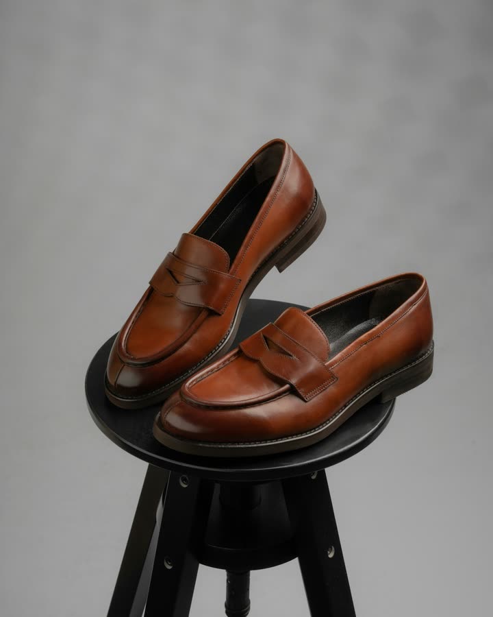 Men's Tan Leather Loafers