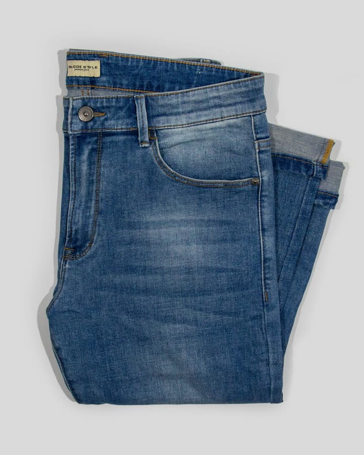 Women's Regular Fit Blue Jeans